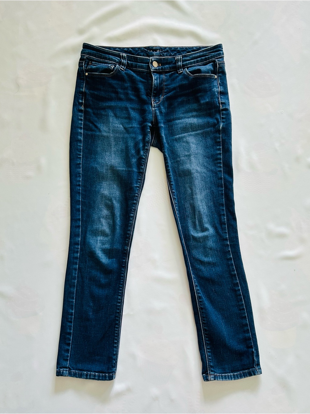 Euc White House Black Market 4s Jeans Straight Leg Dark Wash Denim Skinny Leg